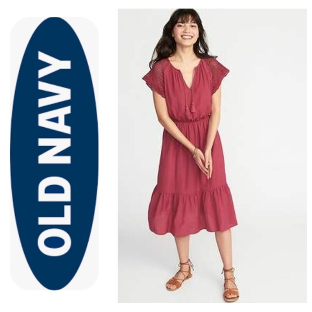 Old Navy Crochet-sleeve Waist-defined
Midi Dress